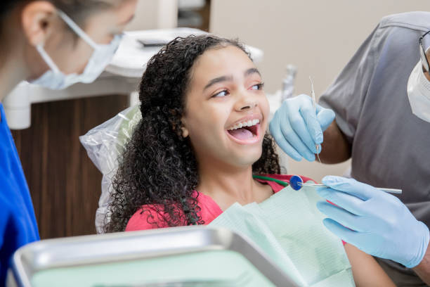 Best Emergency Care for Gum Disease in French Island, WI