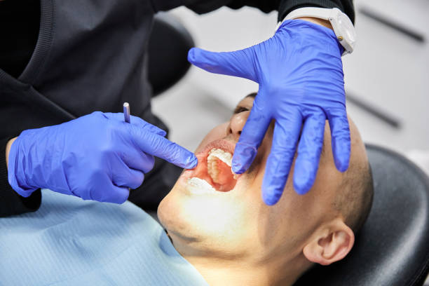 Best Weekend Emergency Dental Services in French Island, WI